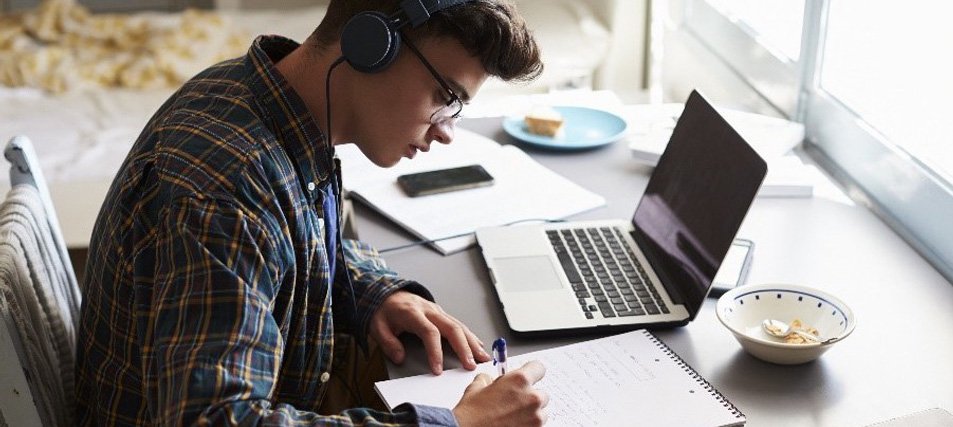 How to Spend Less in College - During and After COVID-19