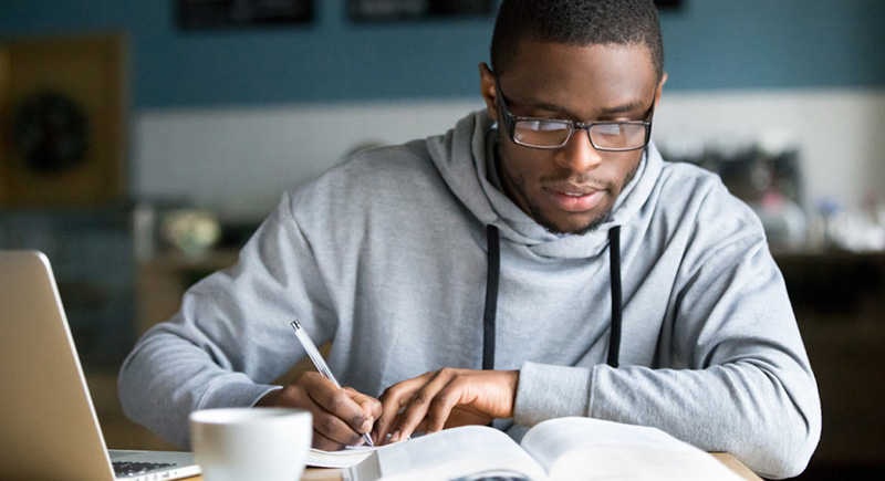 10 Tips to Prepare for College During The COVID-19 Pandemic