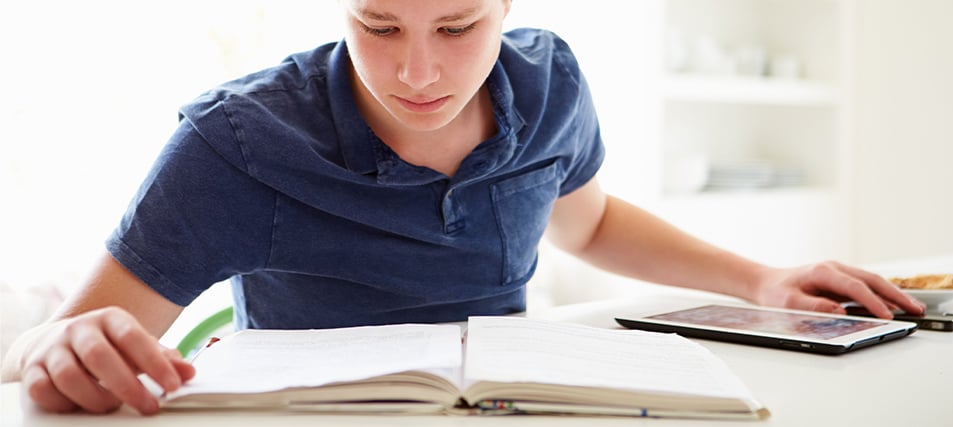 student-reading2 student-reading2